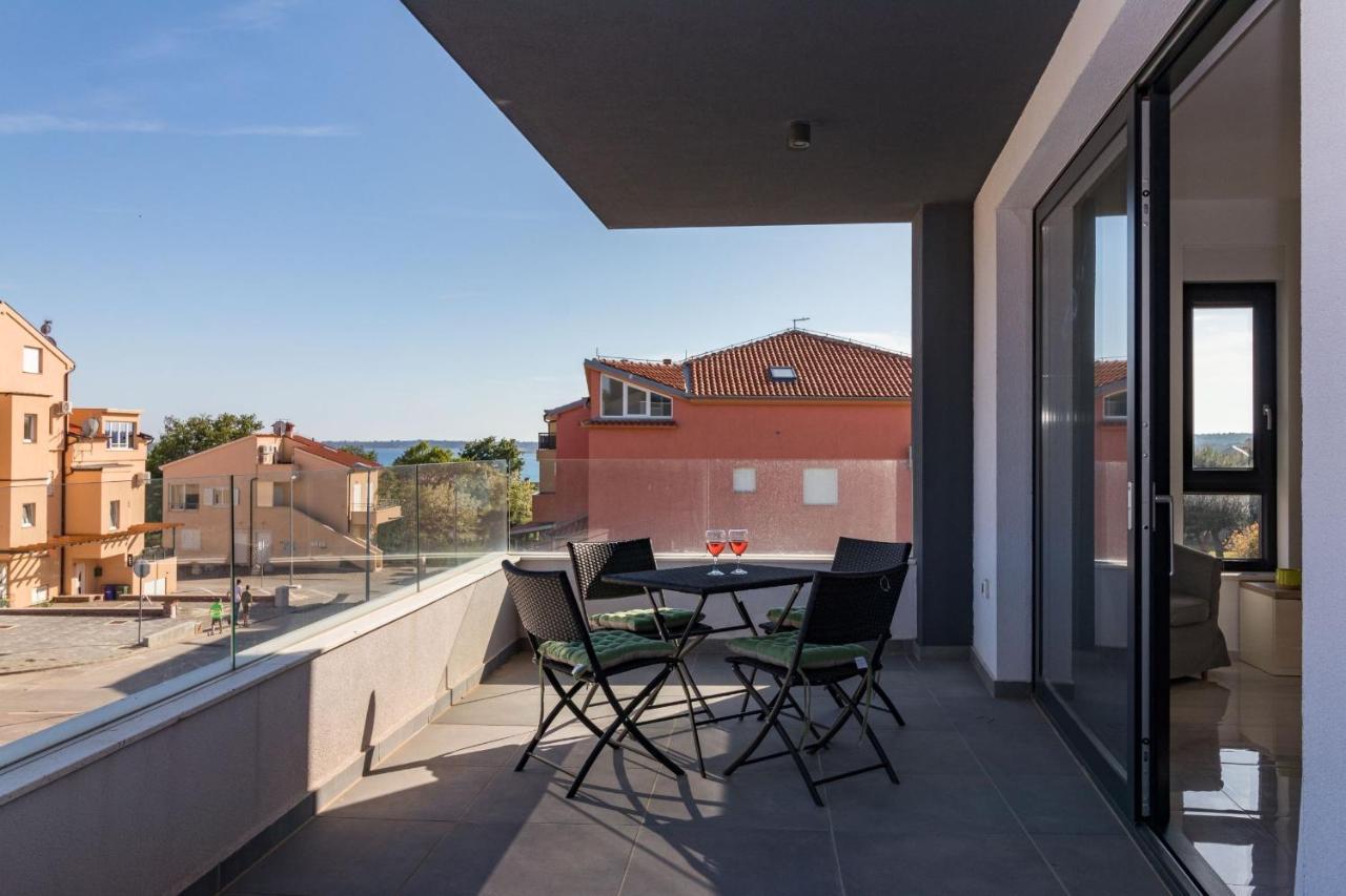 Garden Apartment Medulin Exterior photo